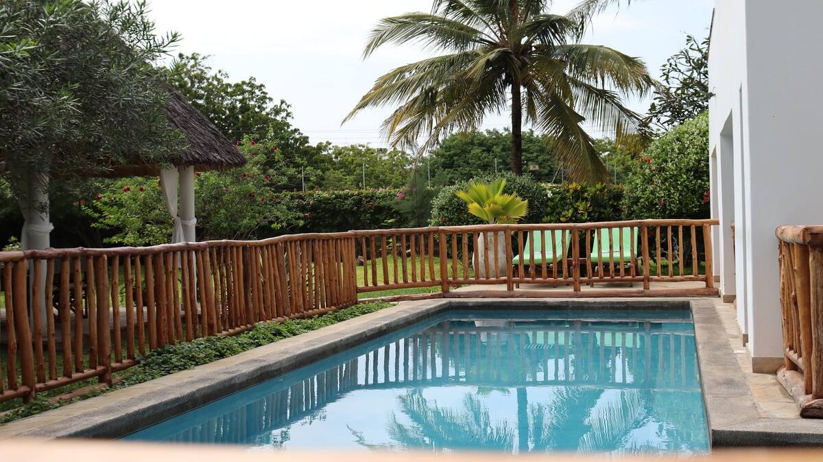 3 bedroom vacation villa Diani Beach